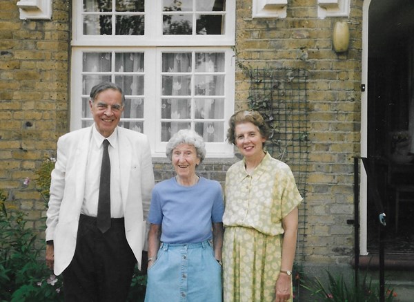 Stan, Rose and Sandra, August 2003