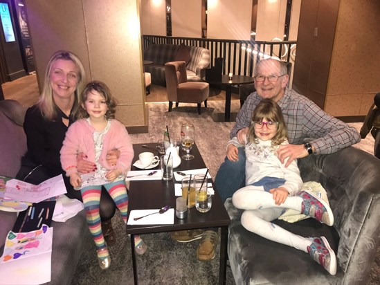 Steve with his girls on a lovely weekend away in Edinburgh 